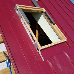 jumta loga iestrāde segumā