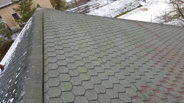tāds izskatās segums pēc vairāk kā 10 gadiem...