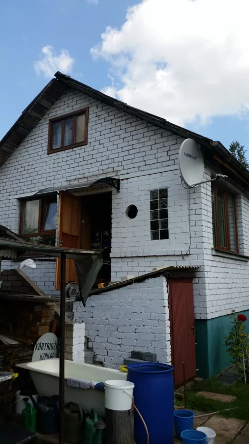 dūmvada cauruma vietas izkalšana