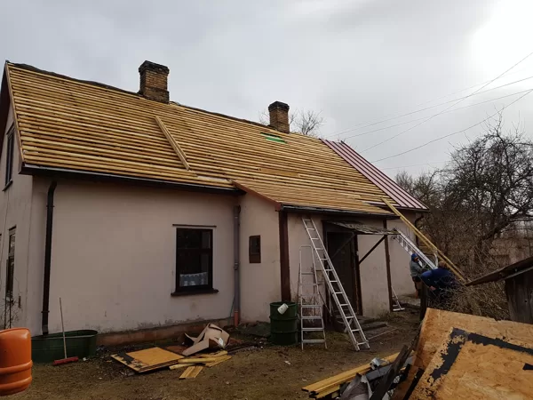papildus latojuma montāža