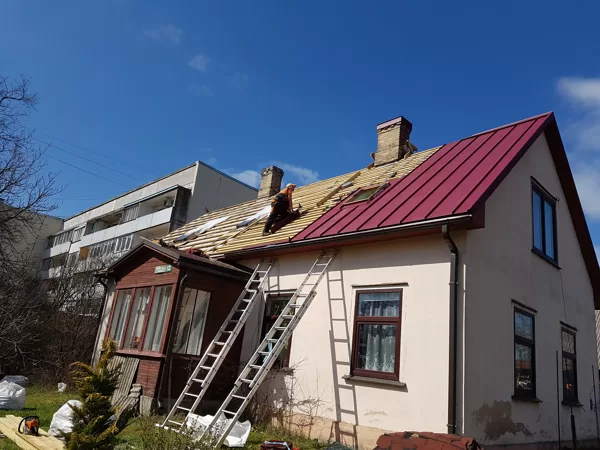 jumta loga iestrāde segumā